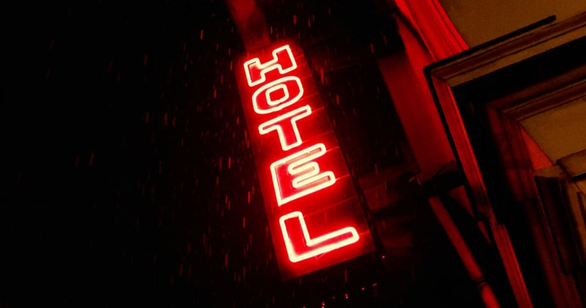 weatherproof custom led neon sign for hotel