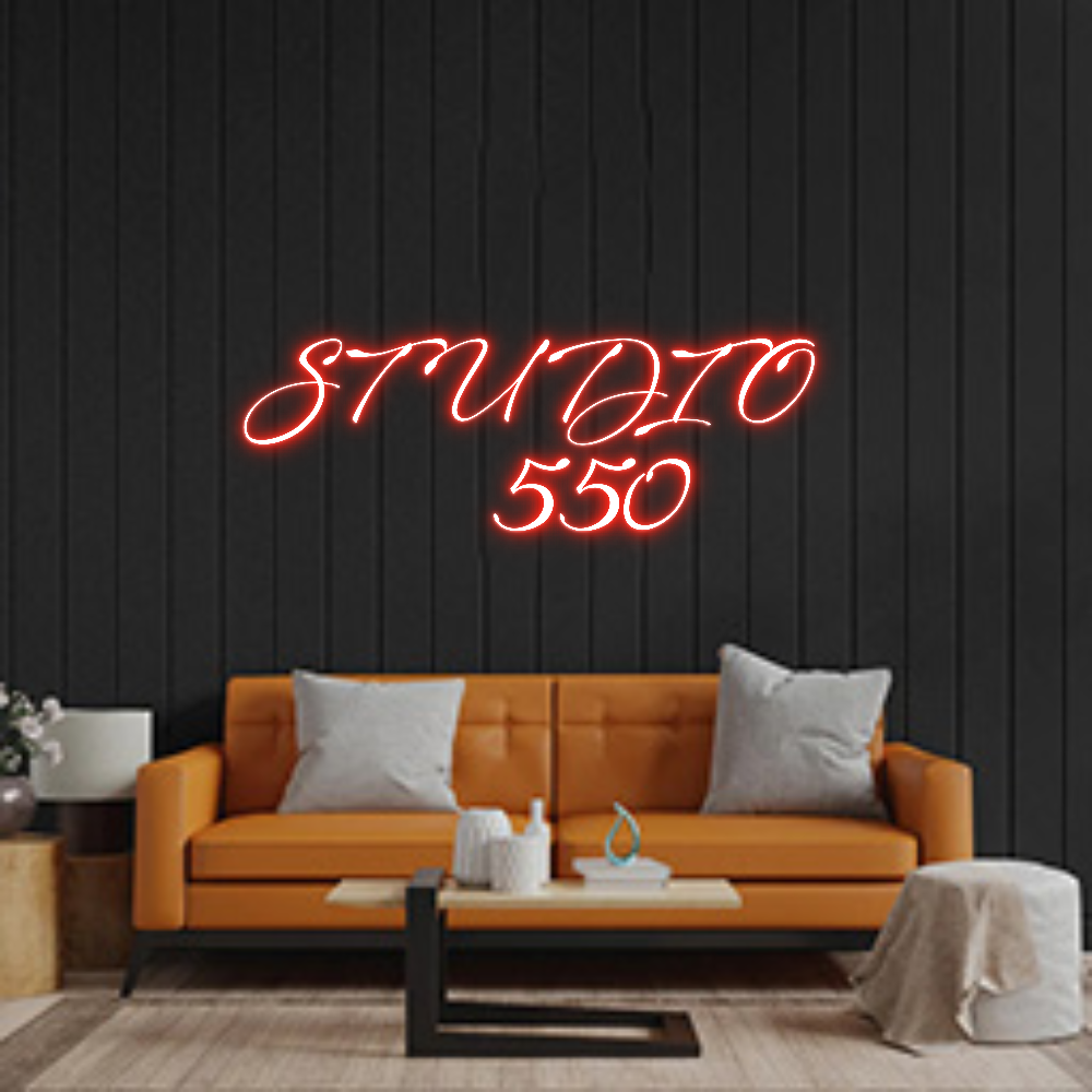 Custom Neon: STUDIO
550