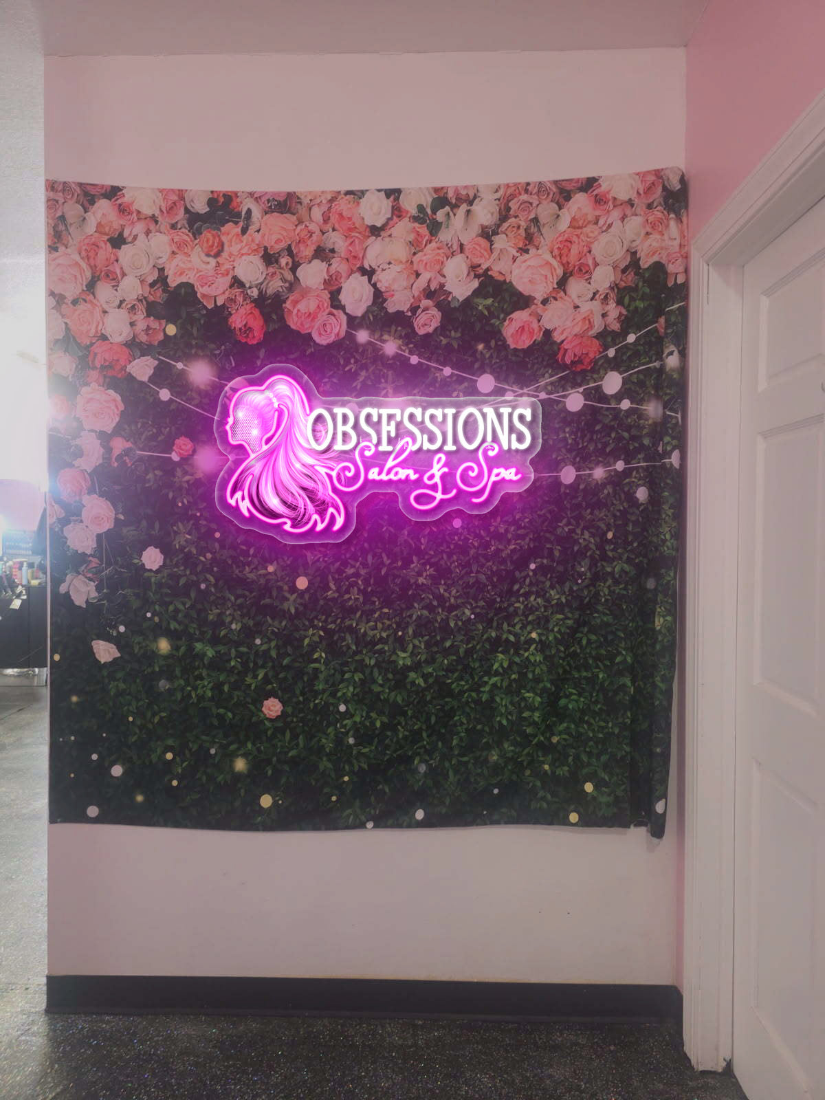 OBSESSIONS Salon & Spa - Premium Neon Artwork