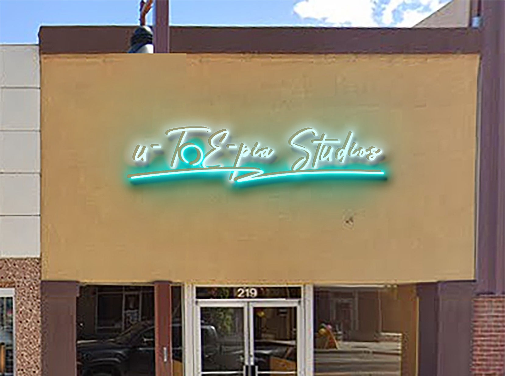 u-Toe-pia Studios - Premium Neon Artwork