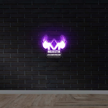 MAJESTIK - Premium Neon Artwork