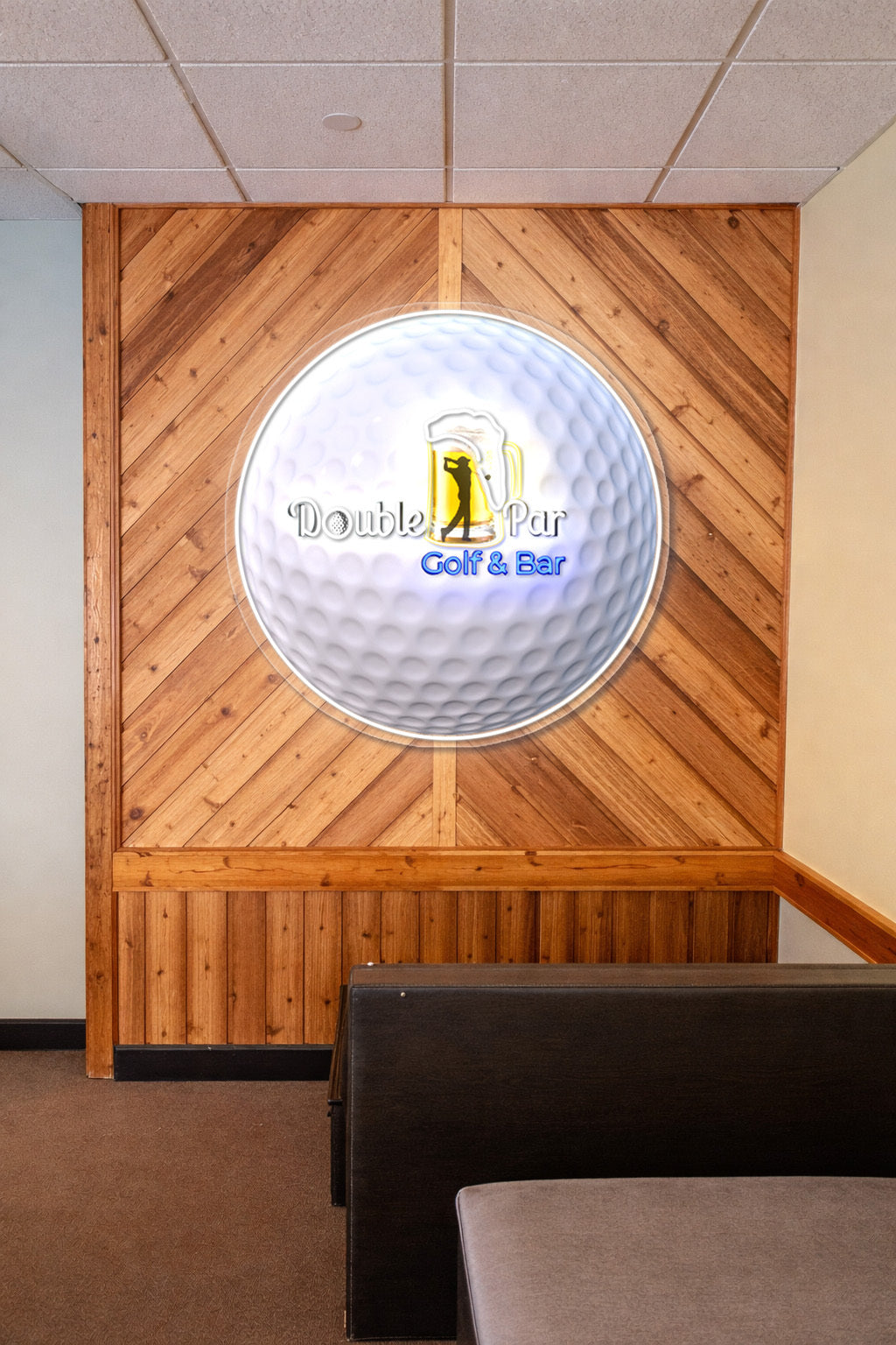 Double Par Golf & Bar | 2nd Version - Premium Neon Artwork
