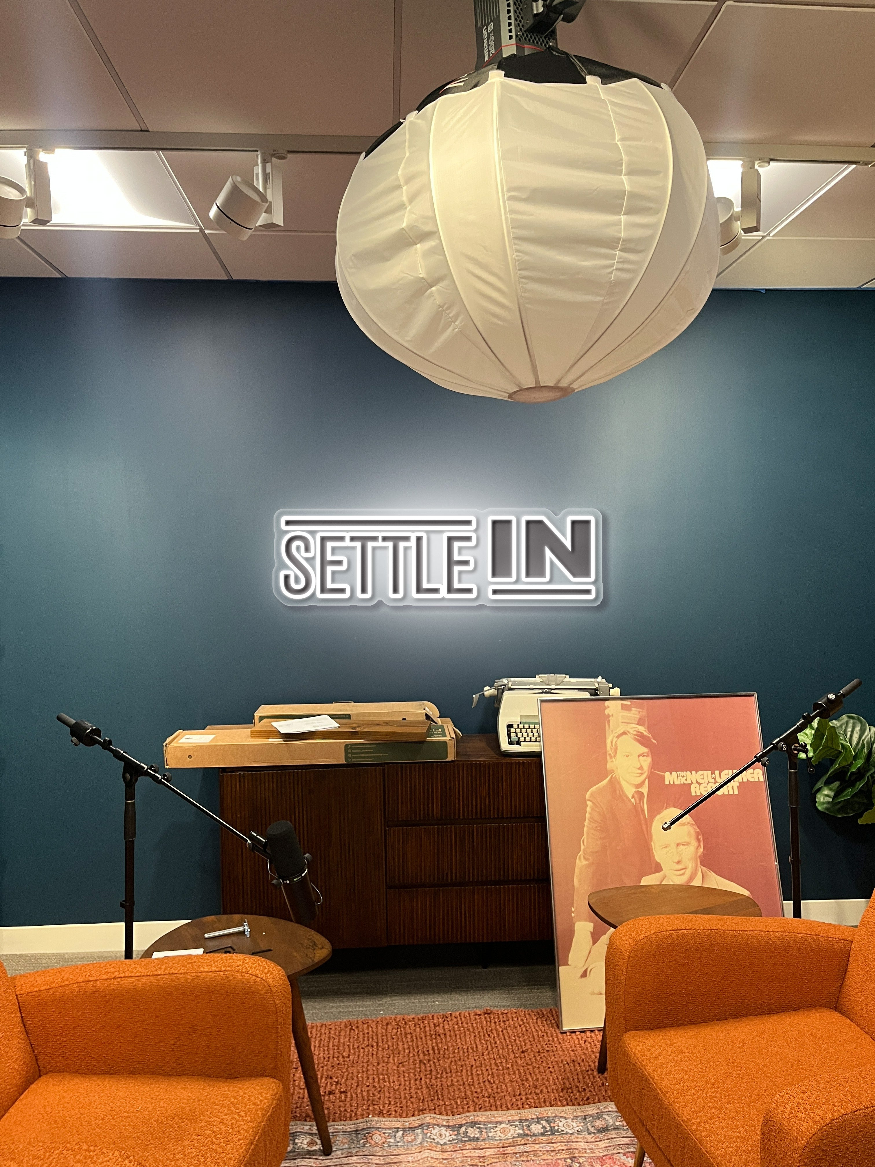 Settle In - Premium Neon Artwork
