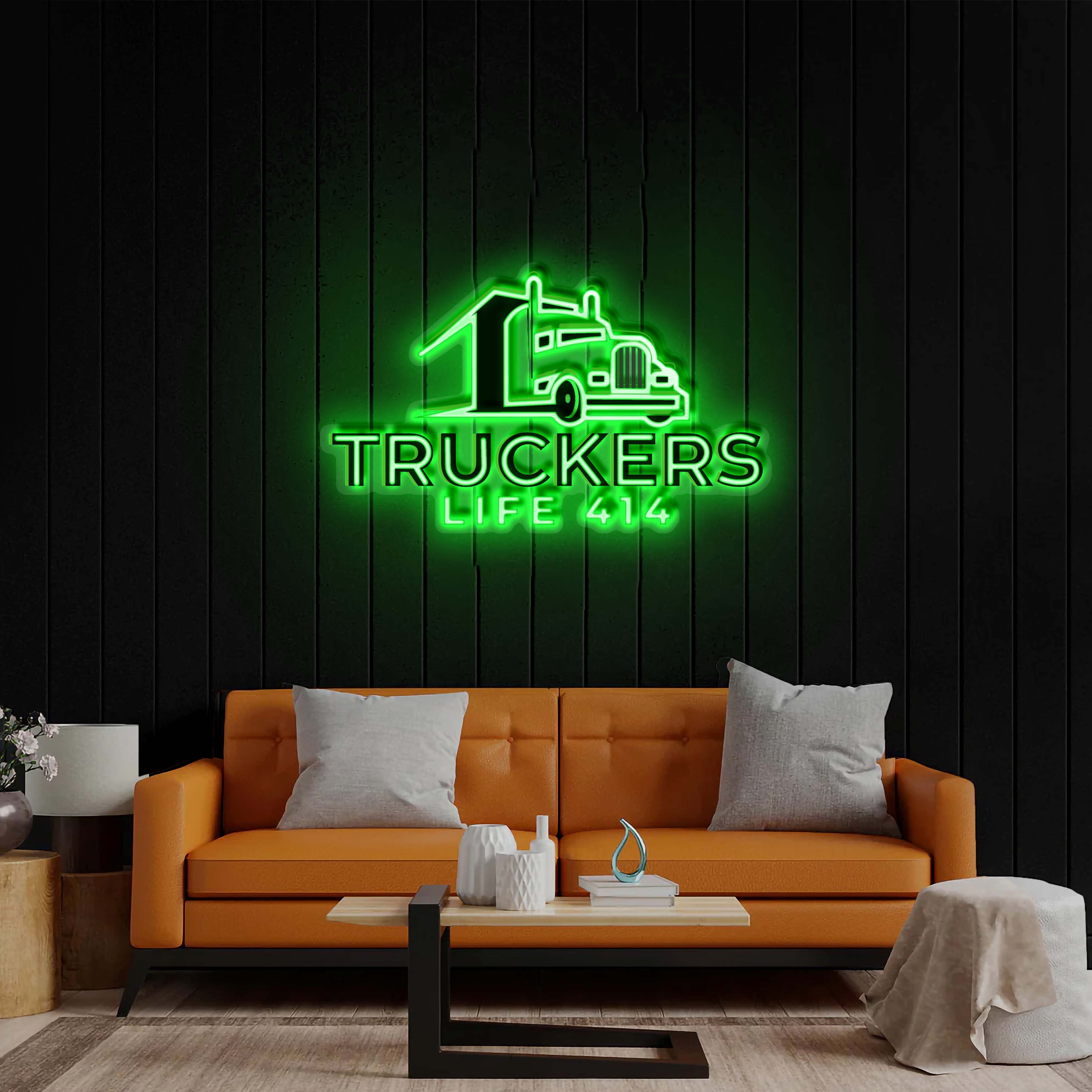 TRUCKERS – Premium Neon Artwork