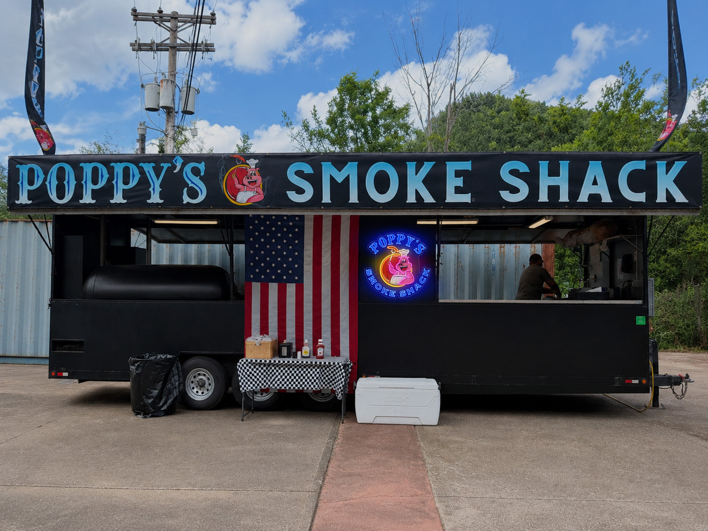 Poppy's Smoke Shack (circular version) - Premium Neon Artwork