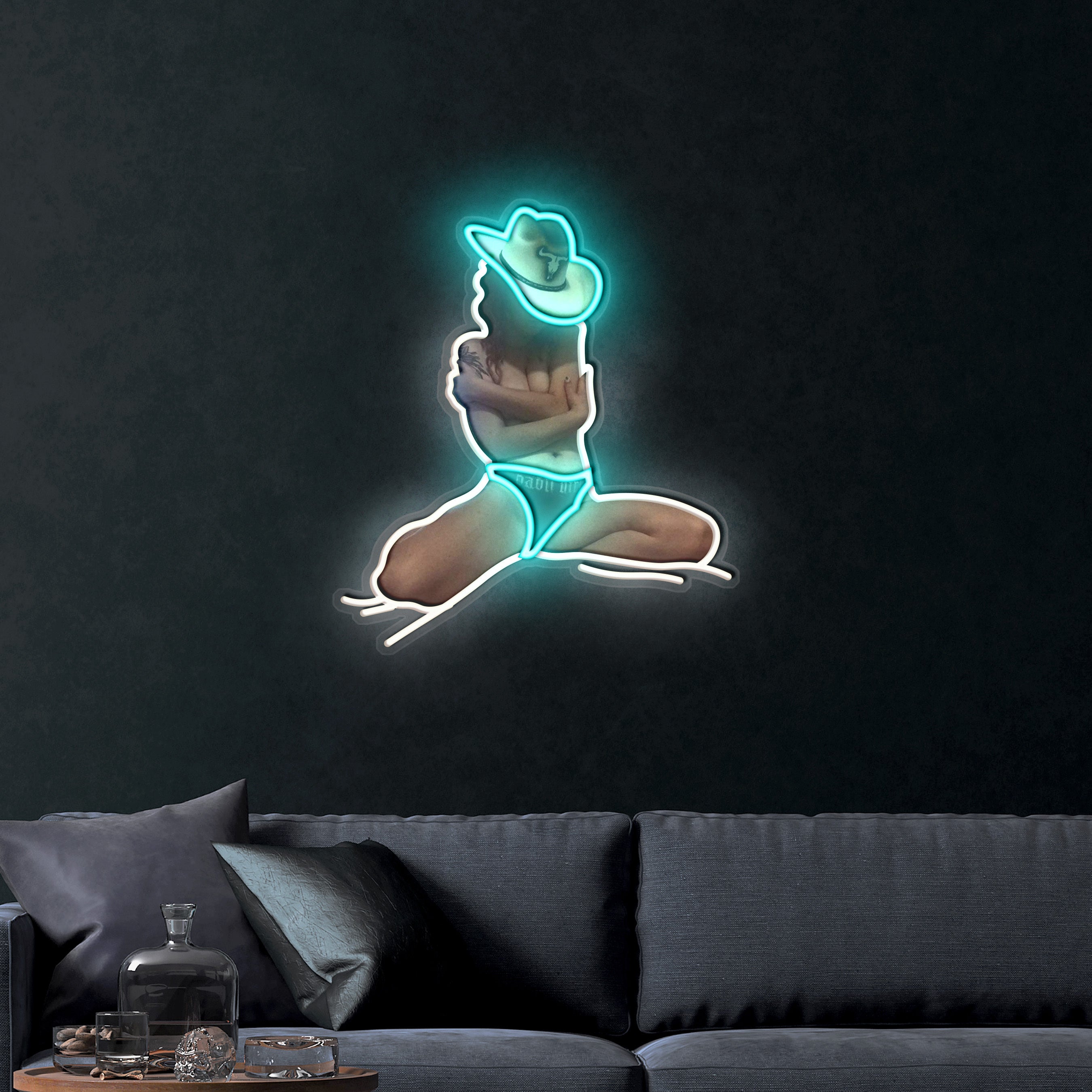Body Silhouette – Premium Neon Artwork