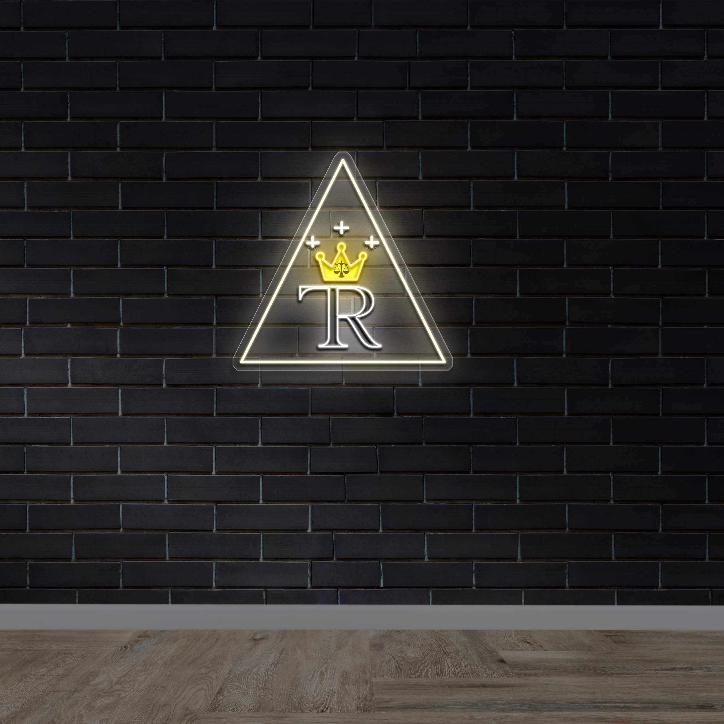 R - Premium Neon Artwork